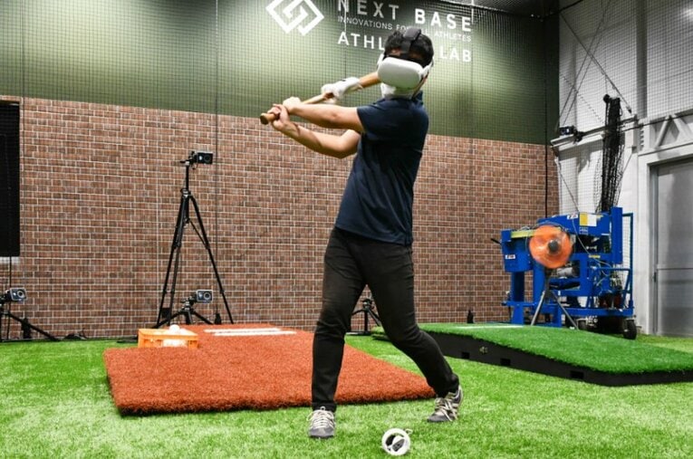 アスリートラボの動作解析や提案は野球が中心で、ピッチングだけでなくバッティングに関するメニューもある ／ photograph by NEXT BASE