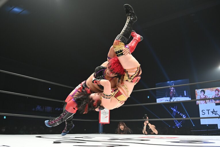 刀羅ナツコのデスバレーボム