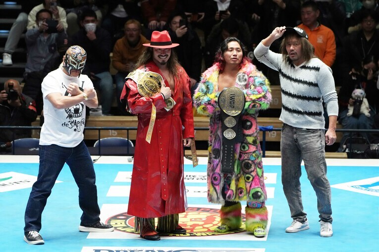 内藤哲也らロスインゴの面々　©Essei Hara