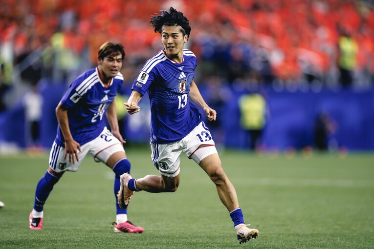 中村敬斗のオランダ戦ゴールの連続写真（5枚目／全16枚） ©Kiichi Matsumoto/JMPA