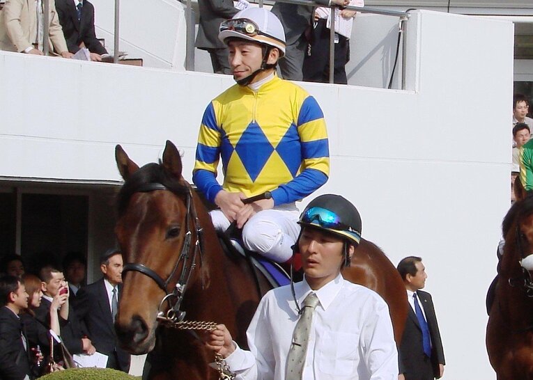 皐月賞に出走したロジユニヴァース