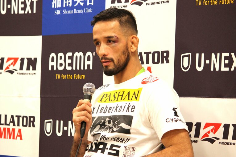 パトリシオ・ピットブルとの王者対決に敗れたクレベル・コイケ。左目上の縫い傷が痛々しい　©Number Web