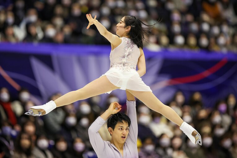 2022-23シーズンで見せた「りくりゅう」のフリー演技（写真は2022年NHK杯）　©JIJI PRESS