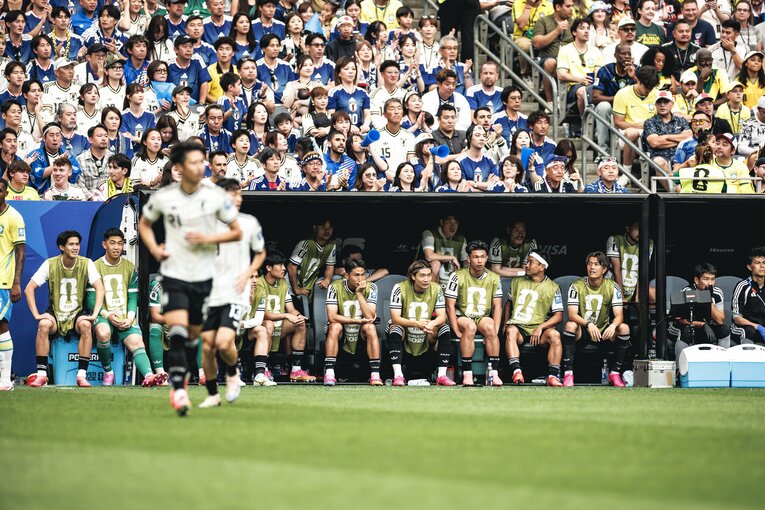 テレビに映らなかったブラジル戦真相…写真は右に続きます　©Kiichi Matsumoto/JMPA