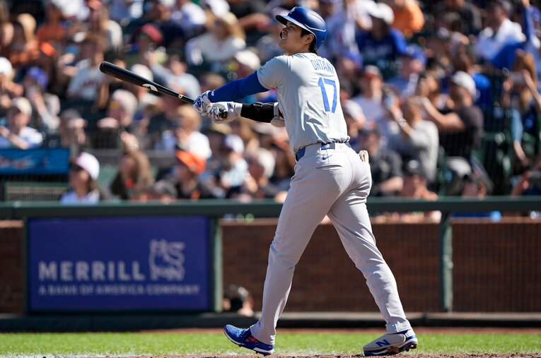 26号を放ちホームラン争いトップを独走する大谷翔平。史上初の「指名打者でMVP」は実現するのか？ ／ photograph by Getty Images