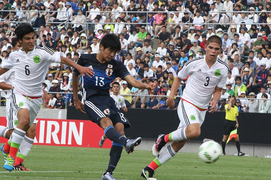 U 16代表が目指す 長友佑都イズム 小さくても世界と戦う方法を考える サッカー日本代表 Number Web ナンバー