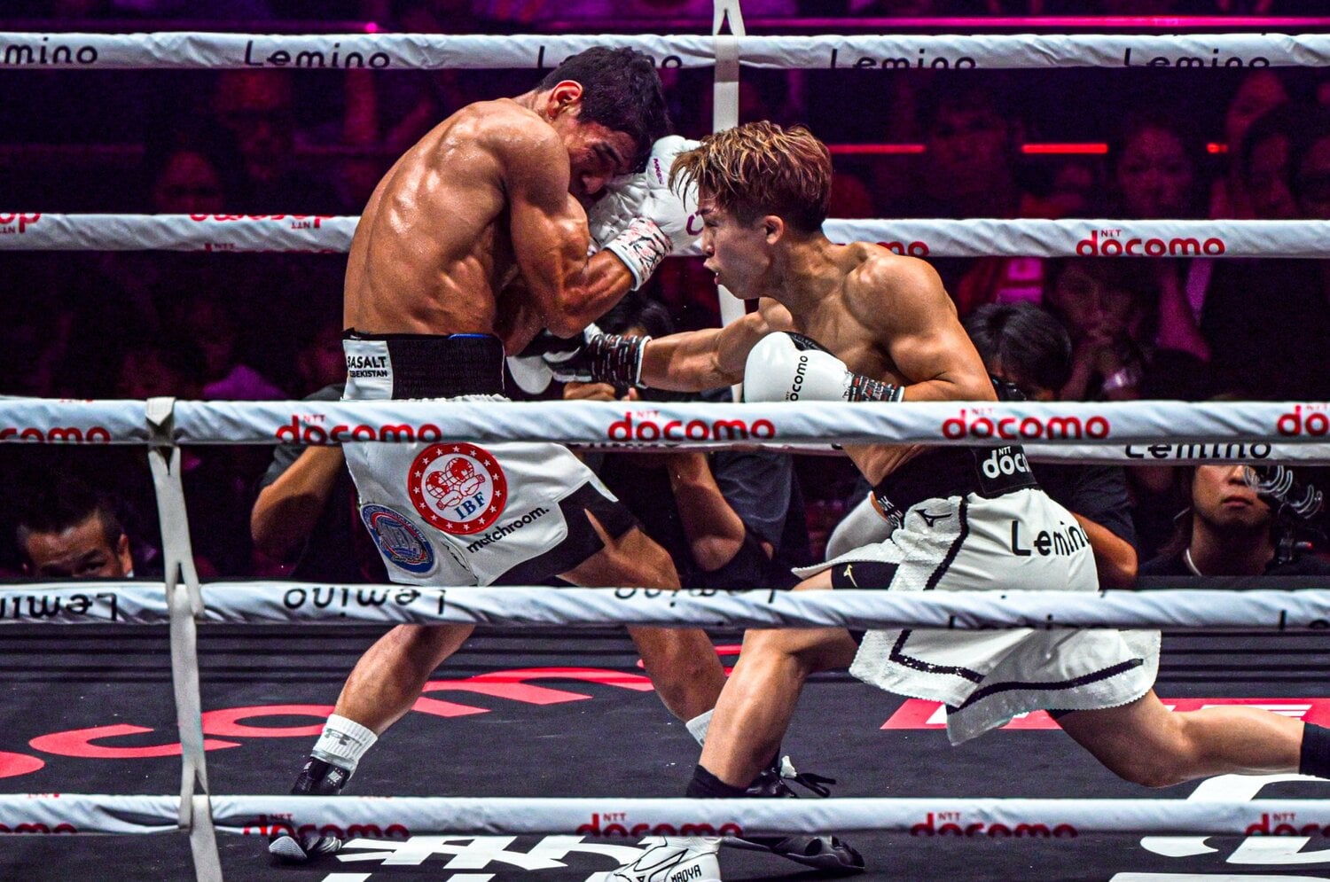 「イノウエにボコボコに…“ピカソ”は不運な名前かも」英国人記者も期待の井上尚弥“アフマダリエフ後”「その先は…世界中のファンが望むカードだ」＜Number Web＞ photograph by Takuya Sugiyama