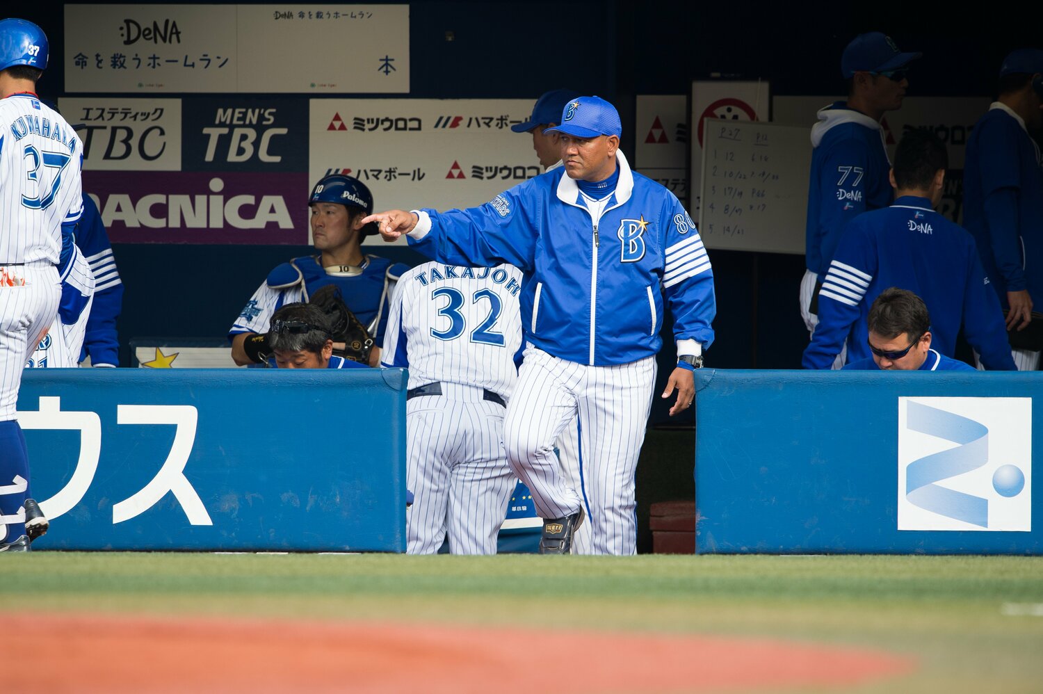 DeNA監督時代のラミレス氏 ©BUNGEISHUNJU