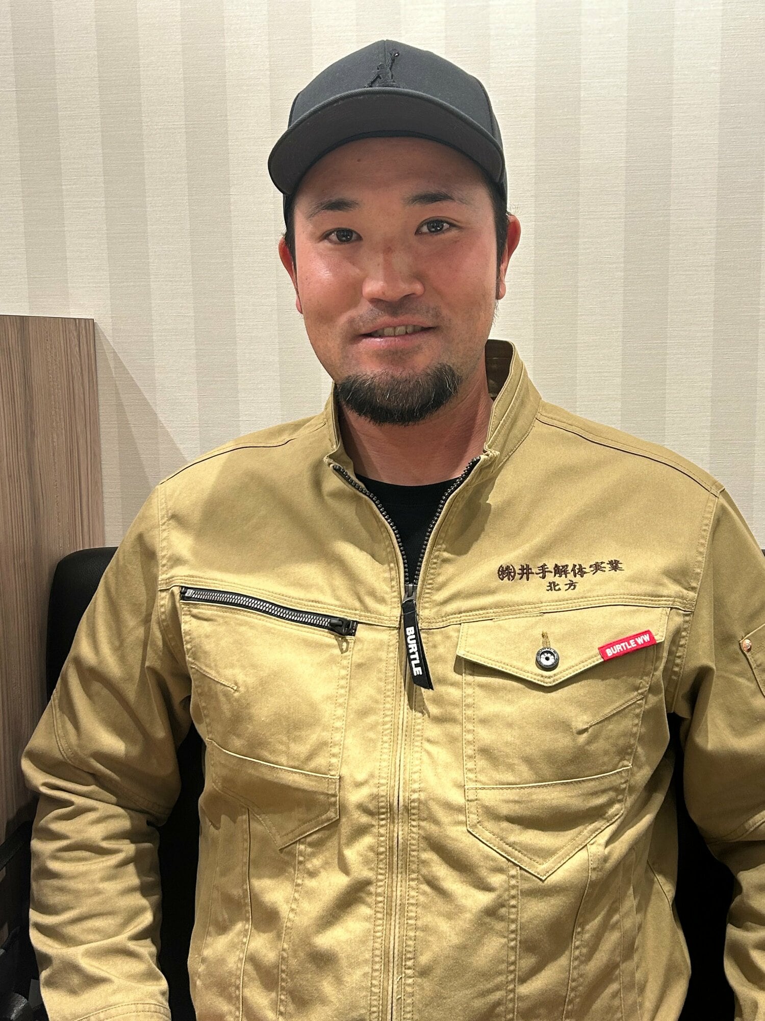 取材に答えてくれた現在の北方悠誠（31歳）。地元佐賀県の解体業者に勤務しつつ、野球を教えている。24年末に入籍したばかりだそう　©Hideaki Ujihara