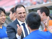 祖国と母国とフットボール ザイニチ・サッカー
