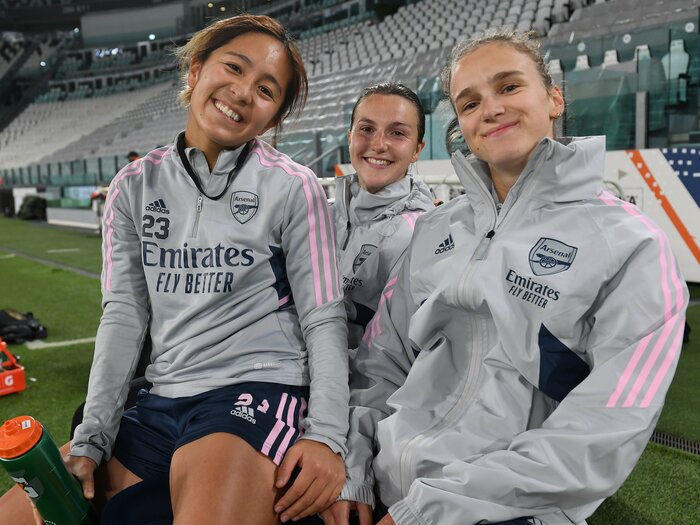 「下手くそになったな、って見られるのが嫌で」30歳で引退・岩渕真奈が“最後のオファー”を断った理由…若手には辛口「ギラギラ足りない」＜Number Web＞ photograph by Getty Images