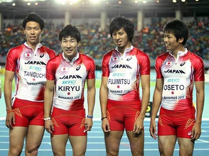 バトンパスが生む好記録。~好調男子リレーの「利得タイム」~<Number Web> photograph by AP/AFLO