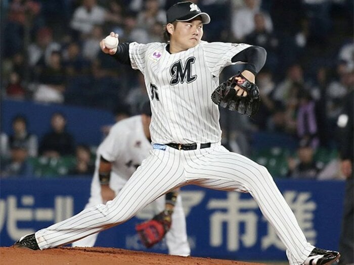 ロッテ有吉優樹の探究心が濃すぎる。トレイルラン、地球の自転を勉強。＜Number Web＞ photograph by Kyodo News