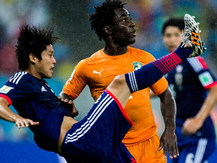 ＜冷静なるW杯デビュー＞内田篤人「4年間を2分で無駄にしたくない」＜Number Web＞ photograph by Atsushi Kondo