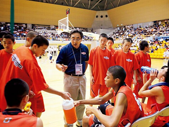 中学恩師が語る“初心者”八村塁。~NBAという夢の始まり~<Number Web> photograph by AFLO