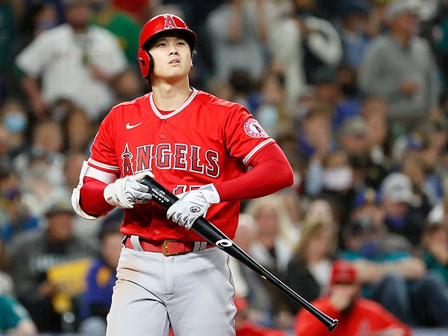 大谷選手という存在はマンガにしづらい」『ダイヤのA』作者に聞く“大谷 