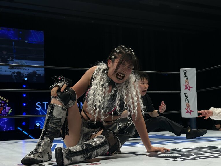 スターライト・キッドvs吏南　©Norihiro Hashimoto