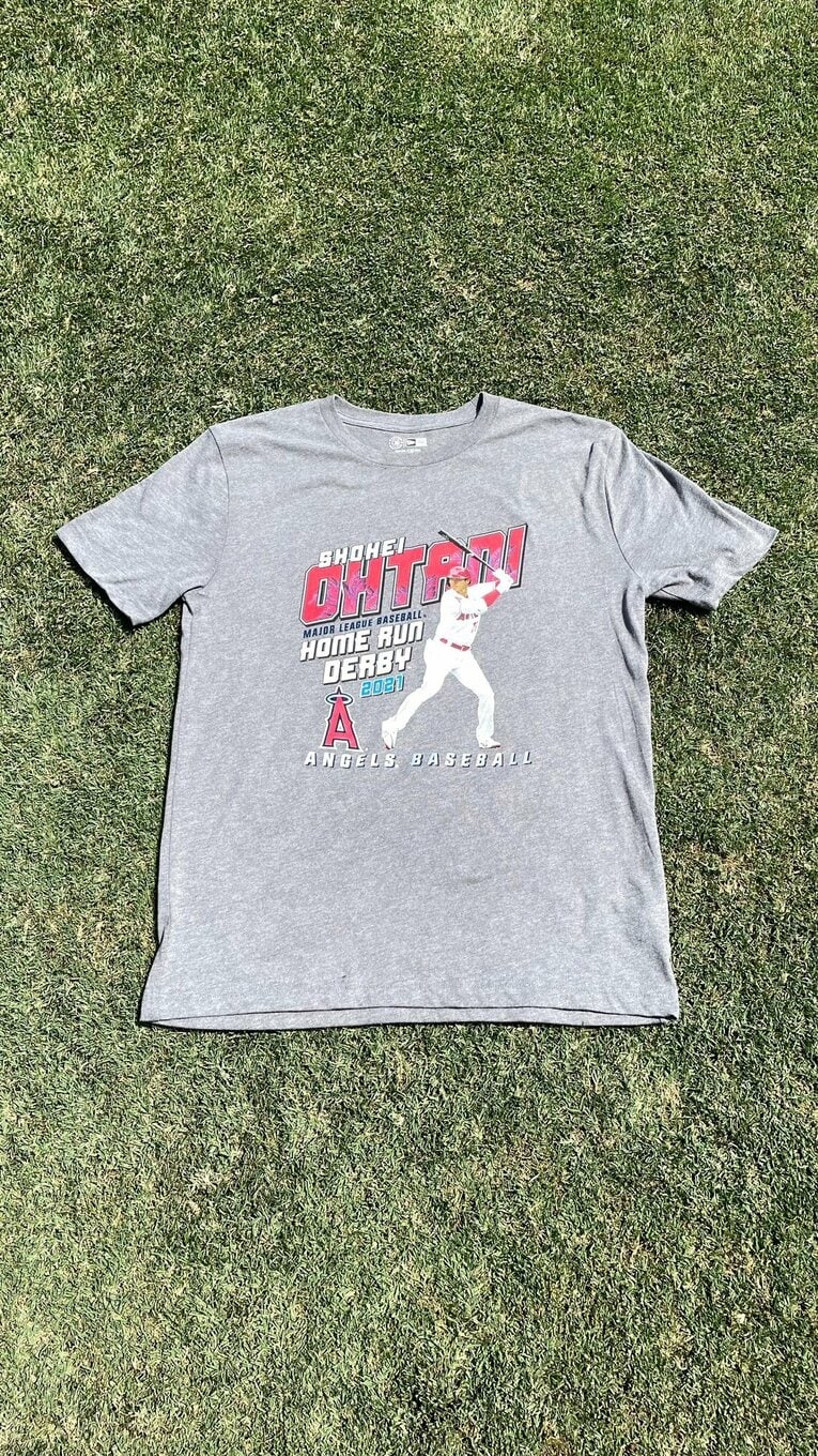 ホームランダービーの大谷出場を記念したTシャツ　©Angels Baseball