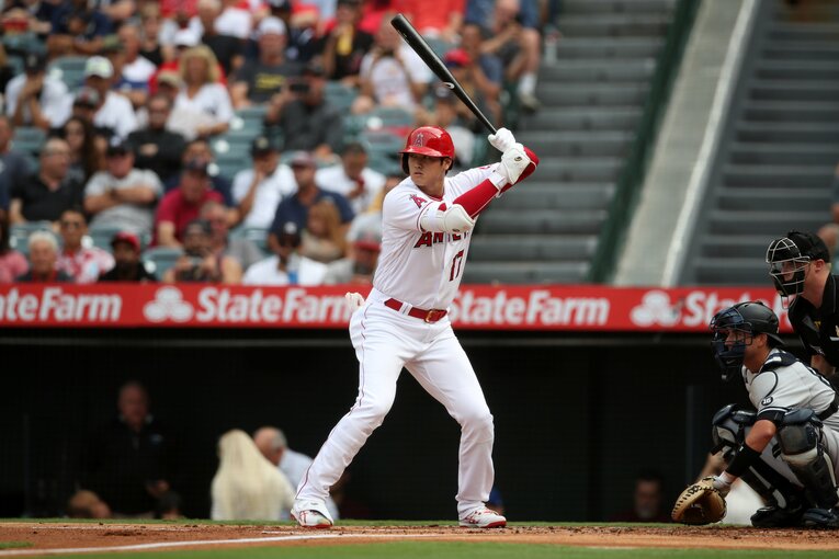 昨季の打撃フォーム。バットヘッドの角度が変わっているという　©Getty Images