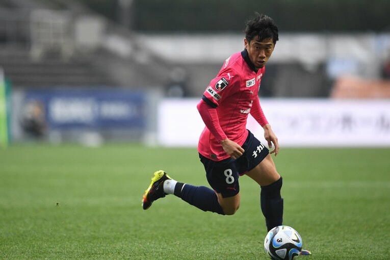 セレッソ大阪では以前と同じ8番をつけてプレーする香川　©︎Getty Images