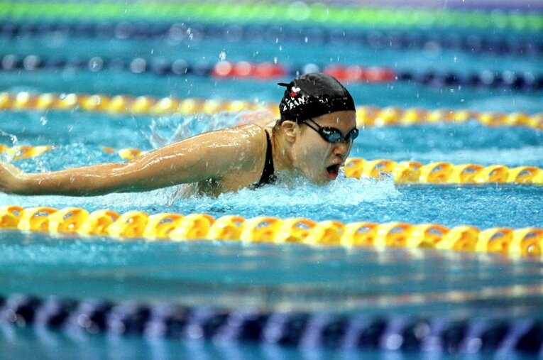 女子400m個人メドレーで銀メダルを獲得した田島寧子。「めっちゃ悔しい！　金がいいですー！」という名言も生んだ。 ／ photograph by Naoya Sanuki／JMPA