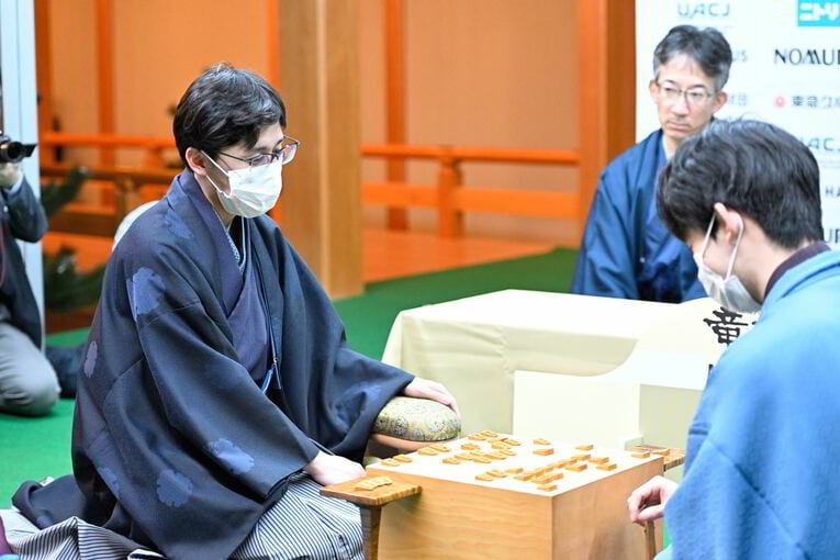 伊藤、藤井とも高校を退学して将棋に専念した　©Keiji Ishikawa