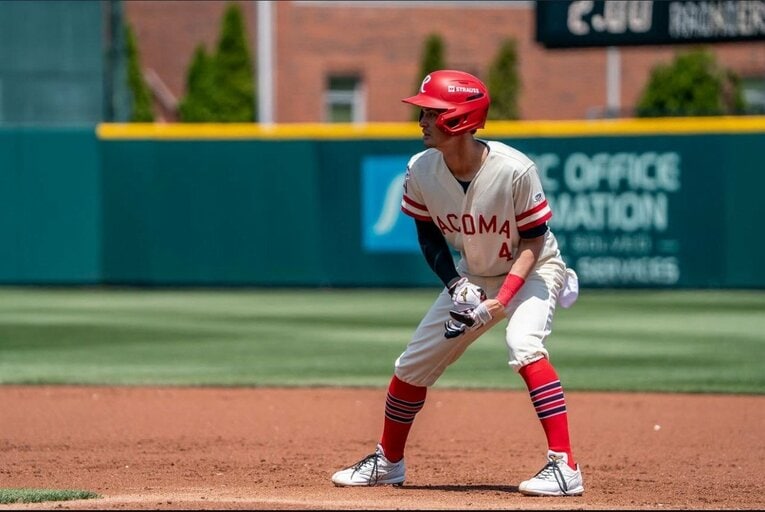 レイニアーズでプレーする乙坂　写真：本人提供