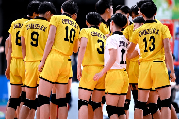 優勝した東山高校に準々決勝で敗れ、「高校3冠」を逃した鎮西高校 ／ photograph by Hiroyuki Nakamura