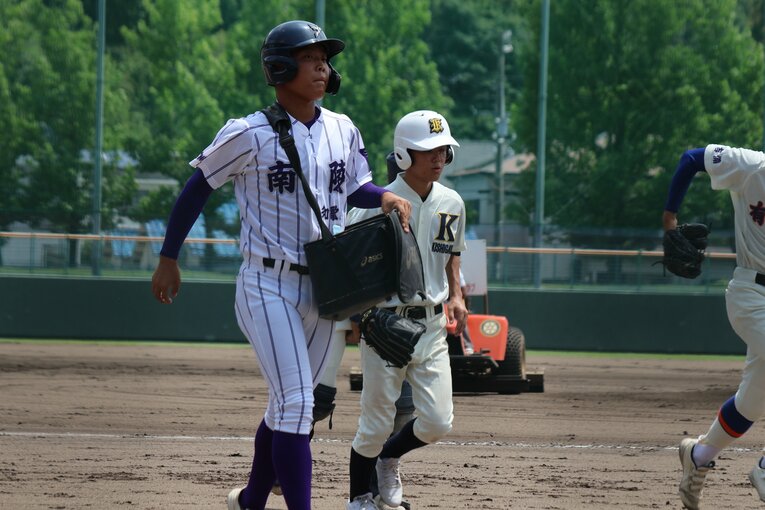 県外の甲子園常連校から転校してきた「唯一の2年生」である佐藤　©Fumi Sawai