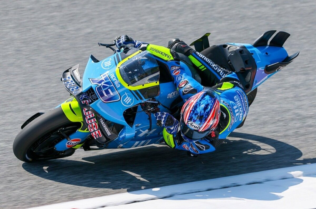 究極のレーサー　バイクの本 アラン・カスカート　Guinness 本 究極のレーサー バイクの本 アラン・カスカート Guinness 本