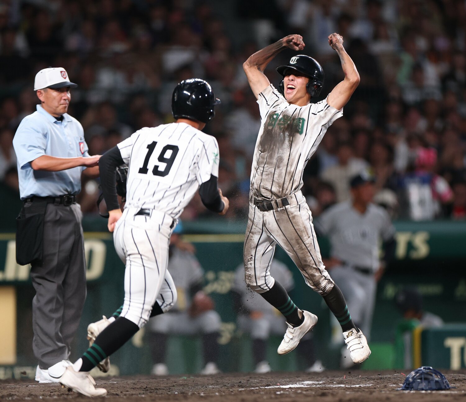 1回戦の叡明（埼玉）戦はタイブレークの末のサヨナラ勝ちで勝ちあがった津田学園　©JIJI PRESS