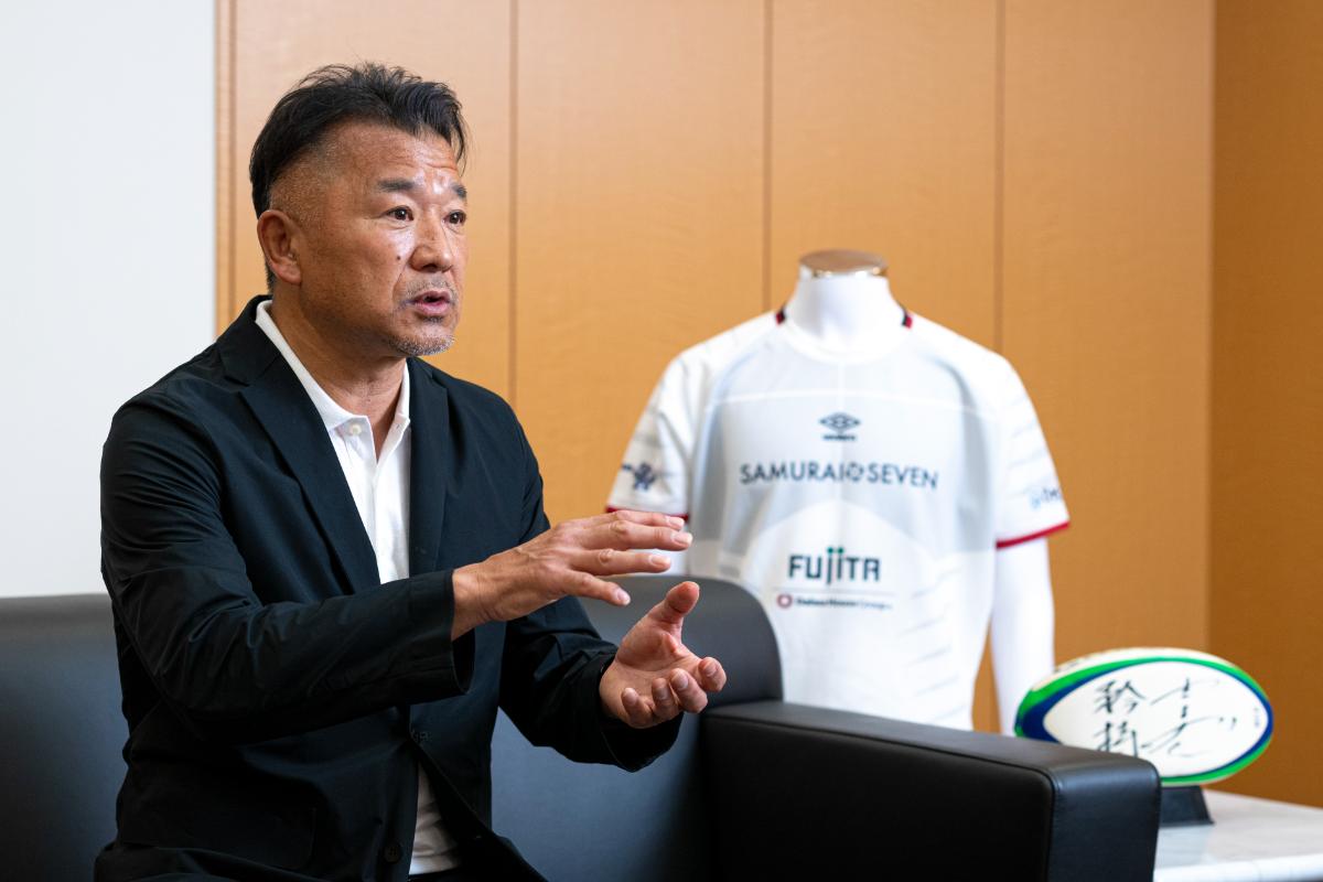 セブンズへの思いを熱く語る吉田氏　©Takuya Sugiyama