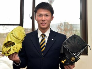 山本由伸「実はヒジが痛かったんですよ」恩師に明かした衝撃の告白…高3の夏、誰にも痛みを告げずマウンドへ〈ワールドシリーズMVP熱投の原点〉