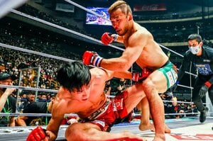 《衝撃の敗戦》朝倉海の敗因は“右拳骨折”だけだったのか？ RIZIN GP決勝、扇久保博正に劇的リベンジを許した「自分の実力不足」の真相