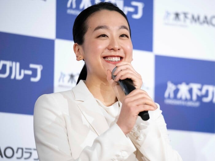 浅田真央（34歳）は名指導者になれるのか？「愛を忘れないように」「スケートの基礎から見直している」木下MAOアカデミー発表会見で見えた“覚悟”＜Number Web＞ photograph by Asami Enomoto