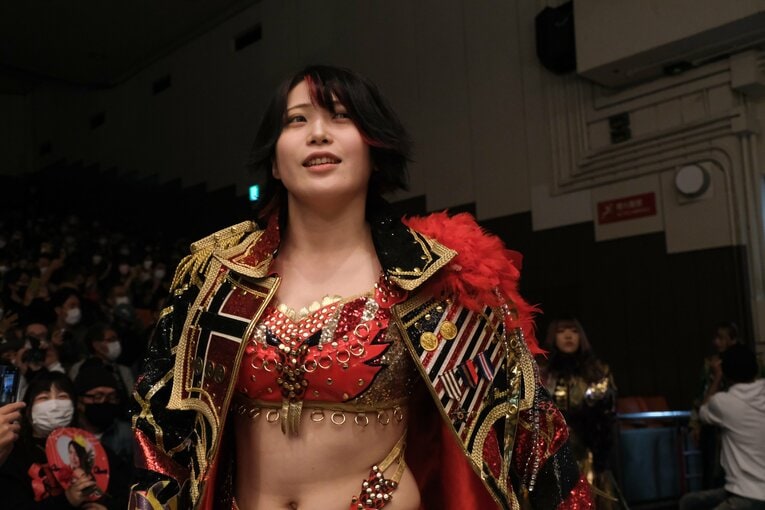 カッコよさを意識しているという入場シーン。しかし最近は笑顔を見せることも　©Norihiro Hashimoto