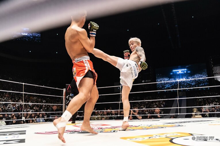 『RIZIN45.』平本蓮vs.YA-MAN　©RIZIN FF