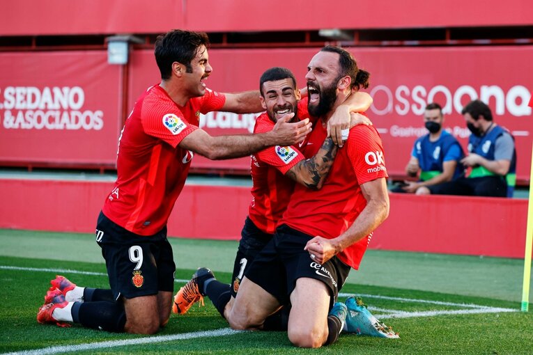 “久保建英が倒されても笛が鳴らない”スペインでの苦悩… 活路はやっぱり“韓国の至宝”との関係性？〈撮影者の視点〉(20)