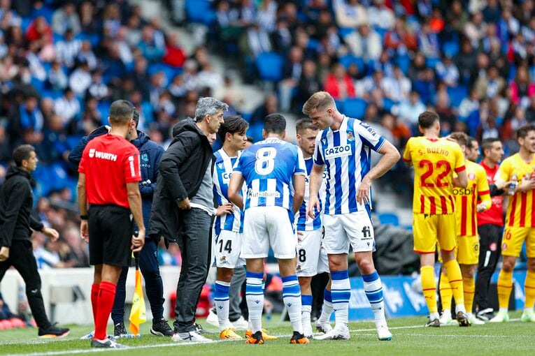 久保建英PK獲得＋シルバに絶妙アシストもドローに落胆　だが翌朝「クボ表紙の新聞」を持った地元のおじさんが…カメラマンは見た(32)