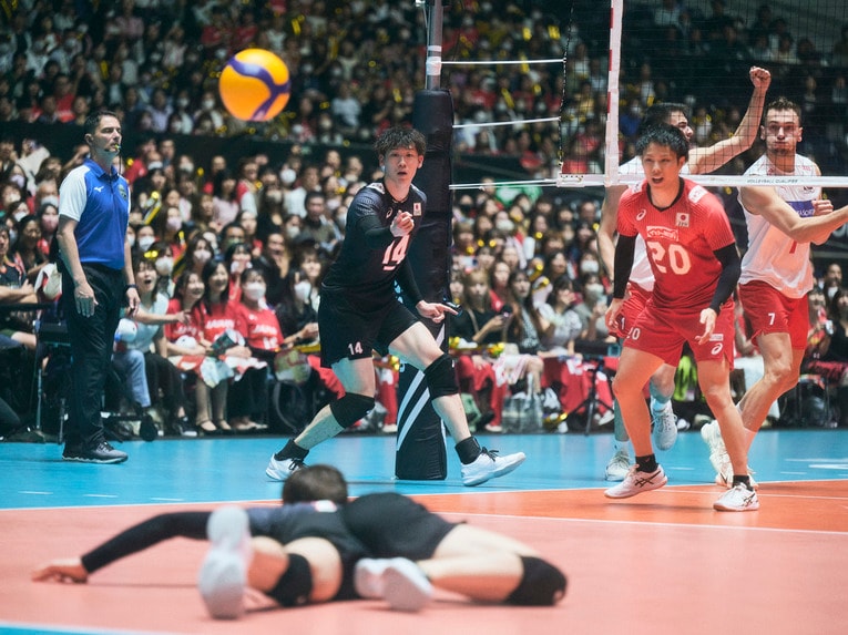 高橋藍、石川祐希、山本智大（パリ五輪予選トルコ戦）©︎Yuki Suenaga　