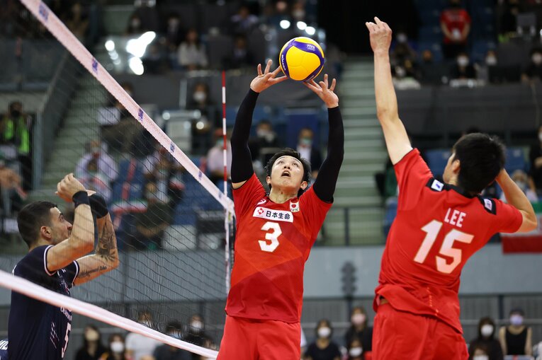 世界を相手にしても威力を発揮する藤井と李のコンビ（2021年アジア選手権）　©︎Yohei Osada/AFLO SPORT