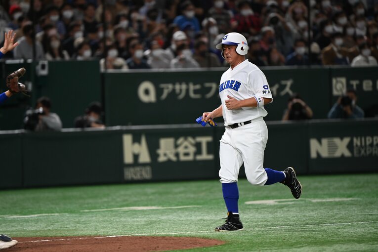 イチロー「僕がいなかったらできないから」女子高校選抜戦までの怪我とプレッシャーとの“知られざる戦い”…試合後に輝いた“49歳の笑顔”(52)