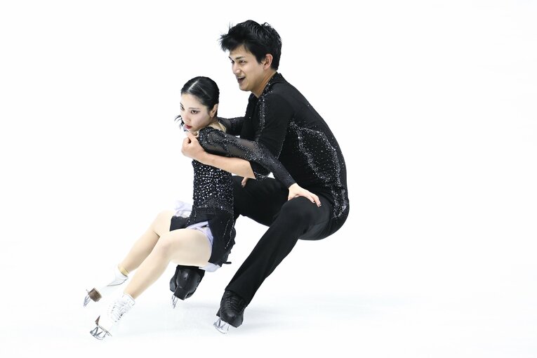 全日本選手権で優勝した三浦璃来・木原龍一　©Asami Enomoto