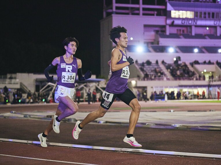 MARCH対抗戦4組を走る立教大・國安（3年）と山口（4年）　©Yuki Suenaga