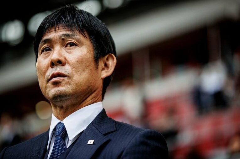 これまで主戦としてきた4バックから3バックにシフトし、ベスト16入りを果たしたカタールW杯。森保監督の決断にはどんな意図があったのか ／ photograph by Kiichi Matsumoto