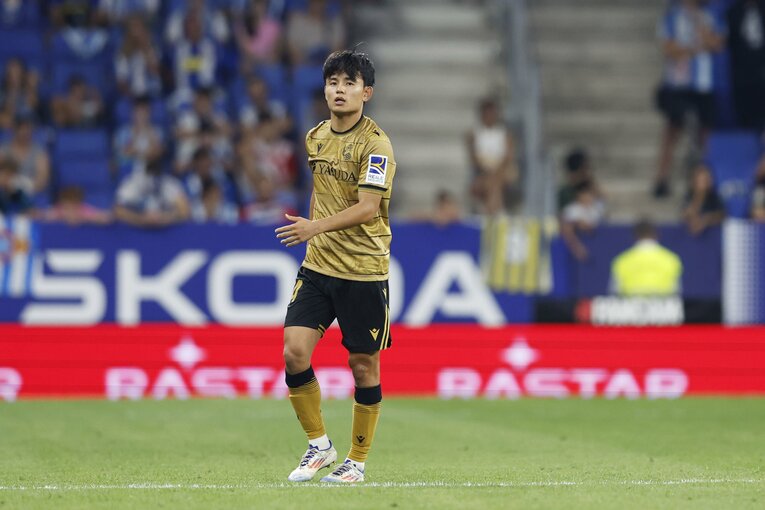 久保の表情は最後まで晴れなかった