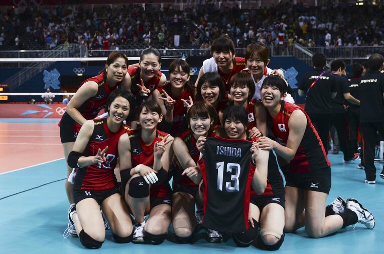 ロンドン五輪女子バレーボール代表 ／ photograph by Asami Enomoto/JMPA