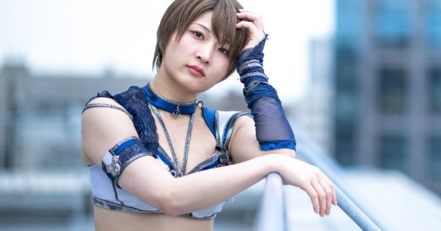 女子プロレス スターダム 安納サオリ サイン入りポートレート 激レア