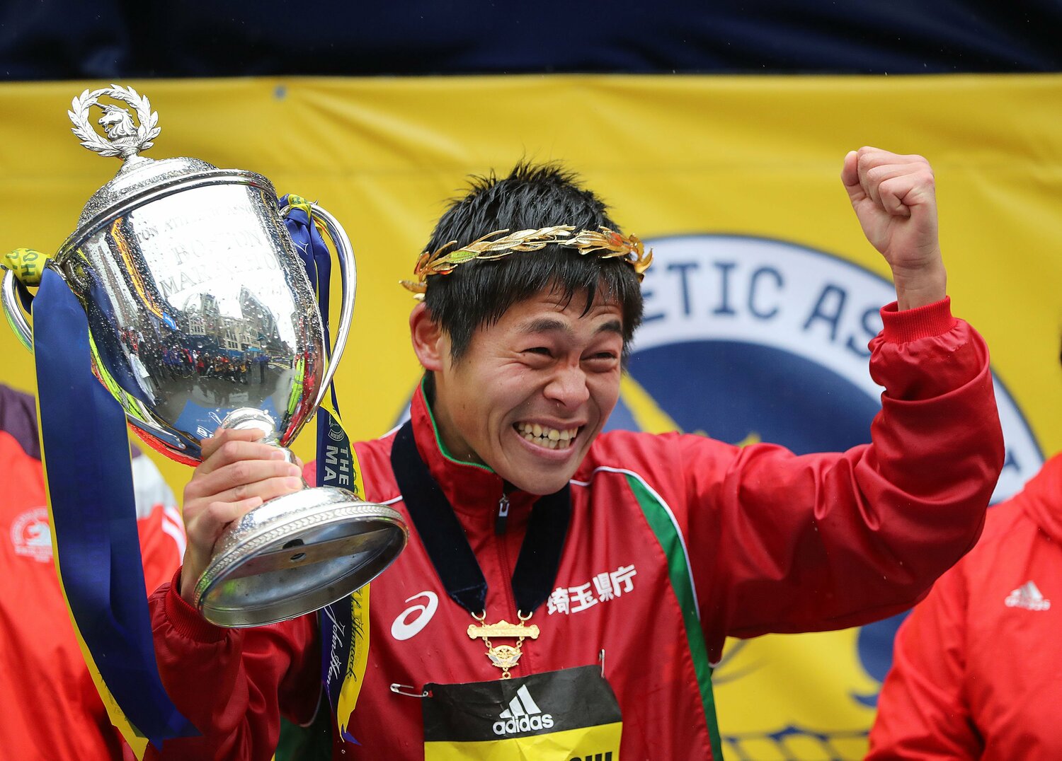 2018年、悪天候の中で行われたボストンマラソンで初優勝を挙げた川内勇輝（当時の所属は埼玉県庁）。同大会の日本人の優勝は1987年大会の瀬古利彦以来、31年ぶりの快挙だった　©︎Getty Images