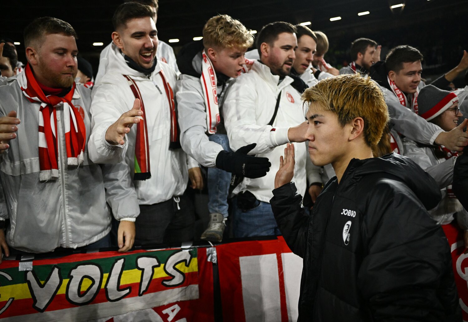 2022年夏にフライブルクへ移籍。サポーターに愛される存在になっている　©︎Reuters/AFLO